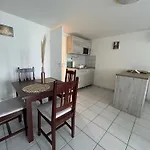 Fonix Apartmanhaz Appartement