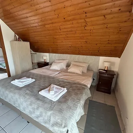 Fonix Apartmanhaz